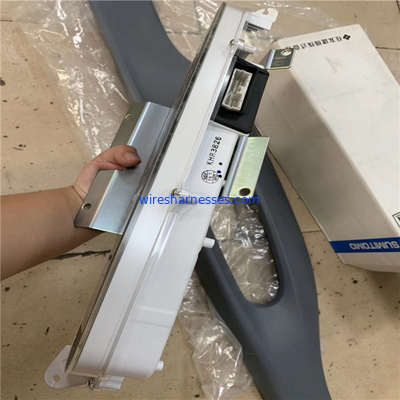 기구를 모니터링하는 KHR3826 수미토모 SH200A3 굴삭기