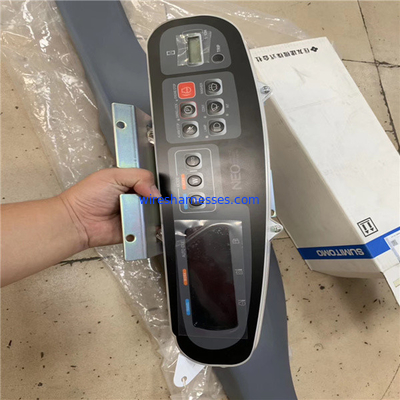기구를 모니터링하는 KHR3826 수미토모 SH200A3 굴삭기